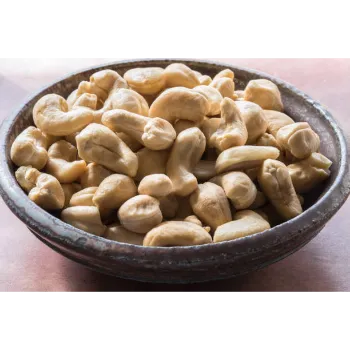 Floured Cashew